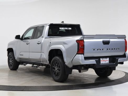 Used 2024 Toyota Tacoma SR5 image 9