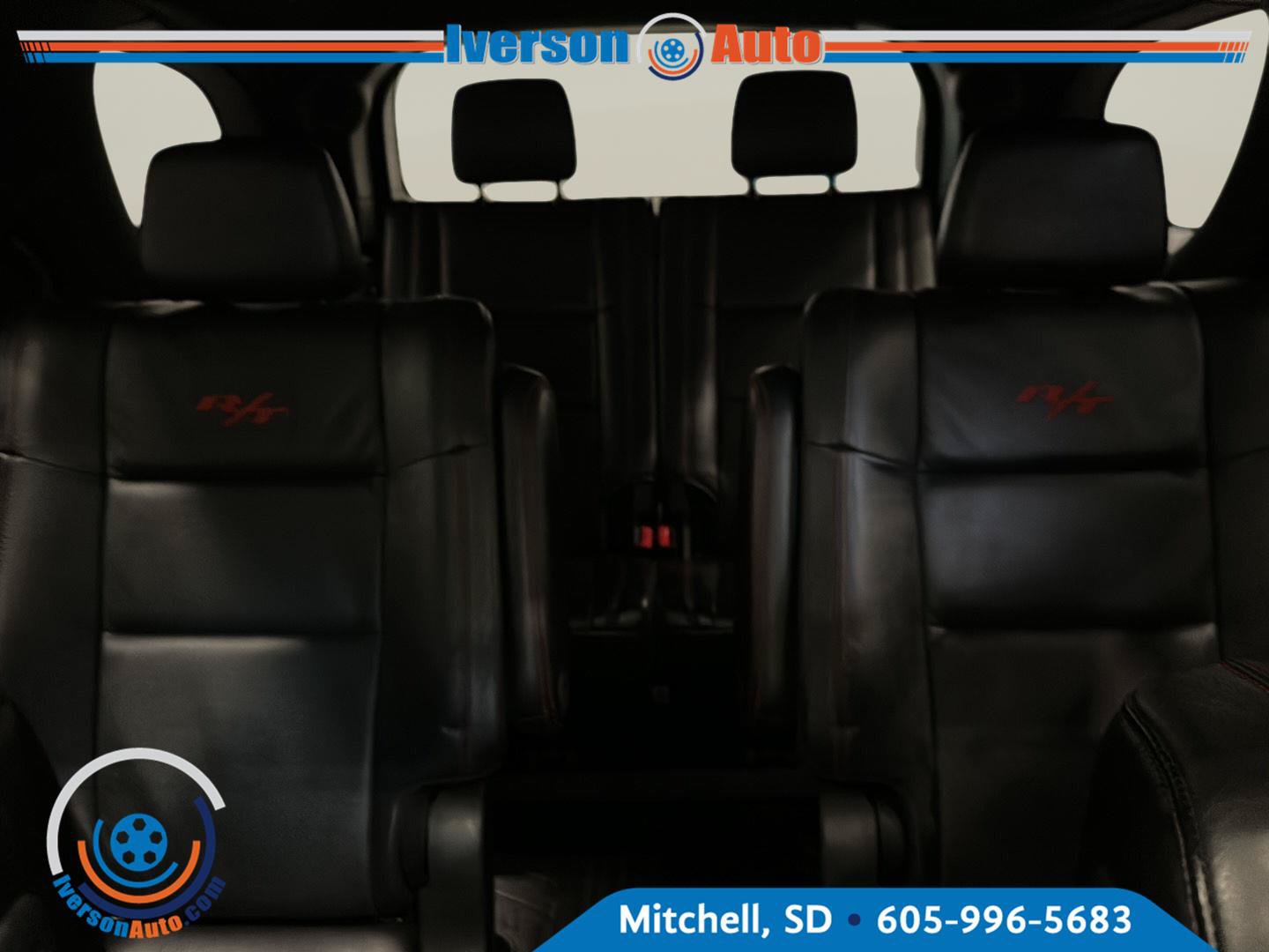 Used 2018 Dodge Durango R/T w/ Blacktop Package AWD/4WD image 24