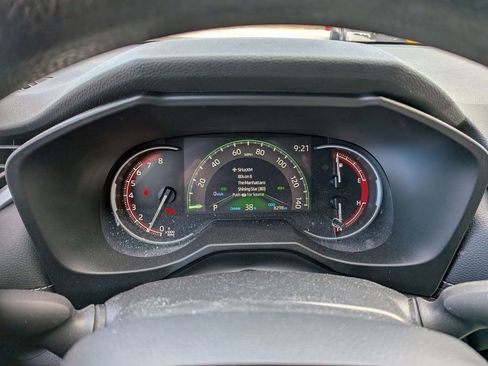 Used 2025 Toyota RAV4 XLE image 10