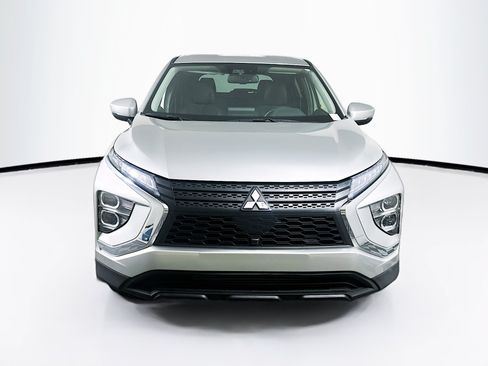 Used 2024 Mitsubishi Eclipse Cross SE AWD/4WD image 2