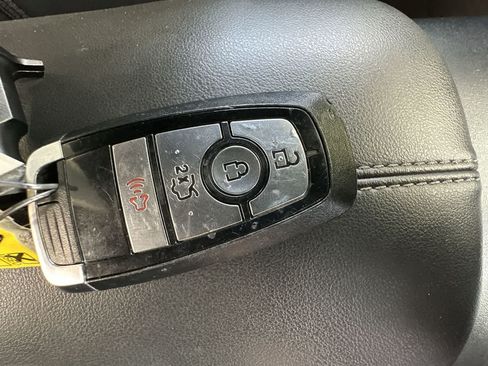 Used 2024 Ford Mustang Coupe RWD image 28