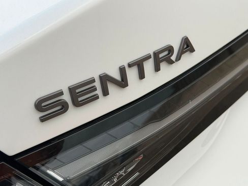 New 2026 Nissan Sentra SV w/ SV Convenience Package FWD image 9