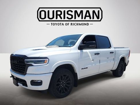 Used 2025 RAM 1500 Limited AWD/4WD image 3
