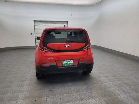 Used 2020 Kia Soul S FWD image 6