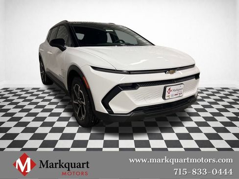New 2026 Chevrolet Equinox EV LT AWD/4WD image 1