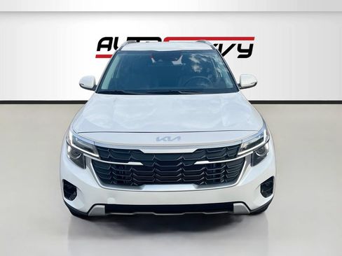 Used 2026 Kia Seltos S FWD image 2