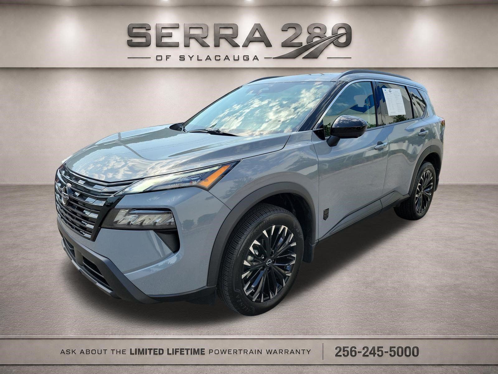 Used 2026 Nissan Rogue Dark Armor FWD image 3