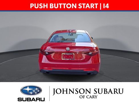 Used 2020 Alfa Romeo Giulia w/ Nero Edizione RWD image 3