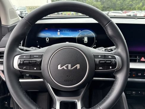 Used 2023 Kia Sportage SX FWD image 23