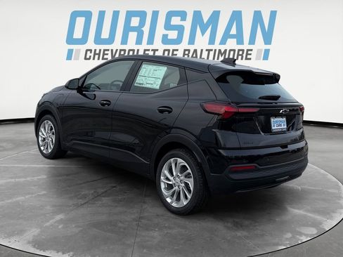 New 2027 Chevrolet Bolt LT w/ Comfort Package image 4