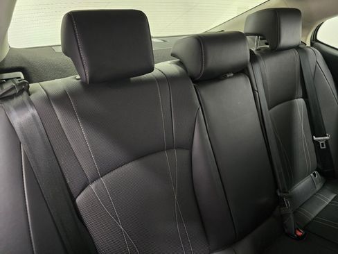 Used 2019 Lexus ES 300h w/ Accessory Package 2 image 20