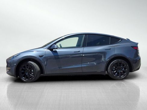 Used 2023 Tesla Model Y Long Range AWD/4WD image 7
