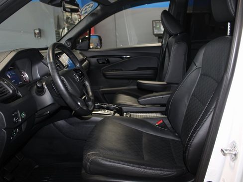 Certified 2023 Honda Passport Elite image 14