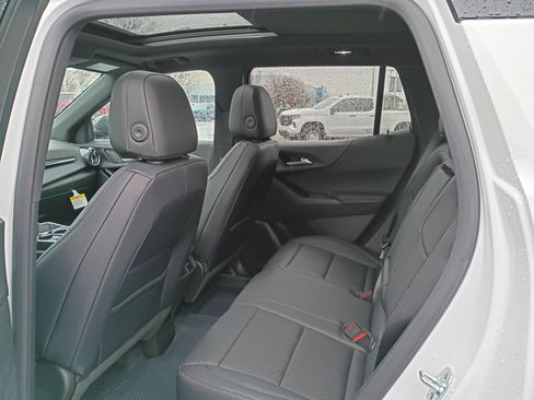 New 2026 Chevrolet Equinox LT w/ Convenience Package II image 23