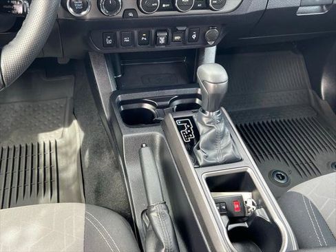 Certified 2021 Toyota Tacoma TRD Off-Road w/ Technology Package image 20