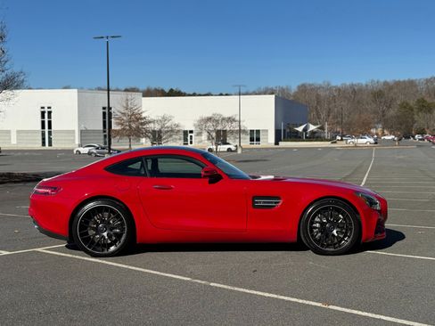 Used 2017 Mercedes-Benz AMG GT Coupe image 14