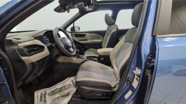 Certified 2025 Subaru Forester Premium AWD/4WD image 15