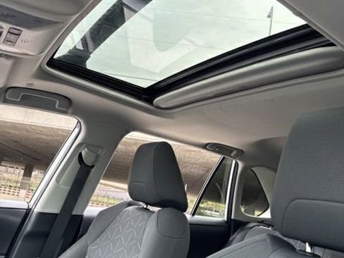 Used 2024 Toyota RAV4 XLE w/ Convenience Package image 29