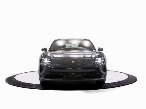 Certified 2023 Porsche Taycan GTS image 10