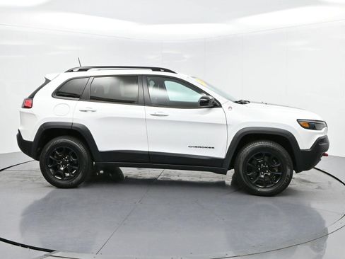 Used 2022 Jeep Cherokee Trailhawk w/ Trailer Tow Group AWD/4WD image 8