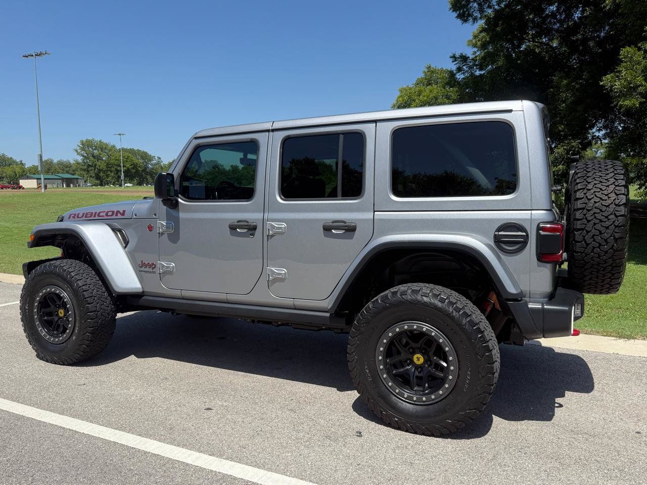 Used 2021 Jeep Wrangler Unlimited Rubicon AWD/4WD image 7