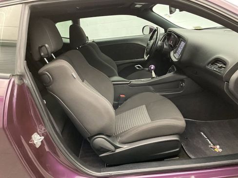 Certified 2022 Dodge Challenger R/T Scat Pack w/ Shaker Package RWD image 25
