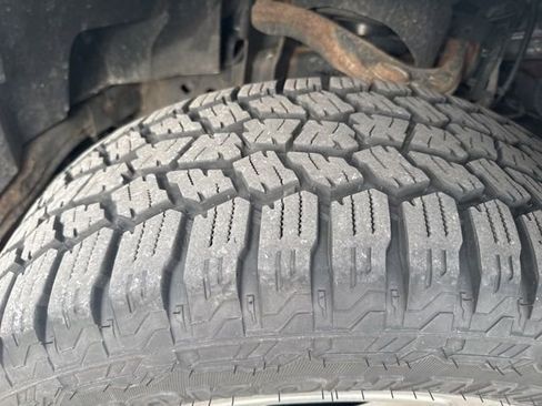 Used 2019 Ford F150 XLT w/ Equipment Group 302A Luxury image 8