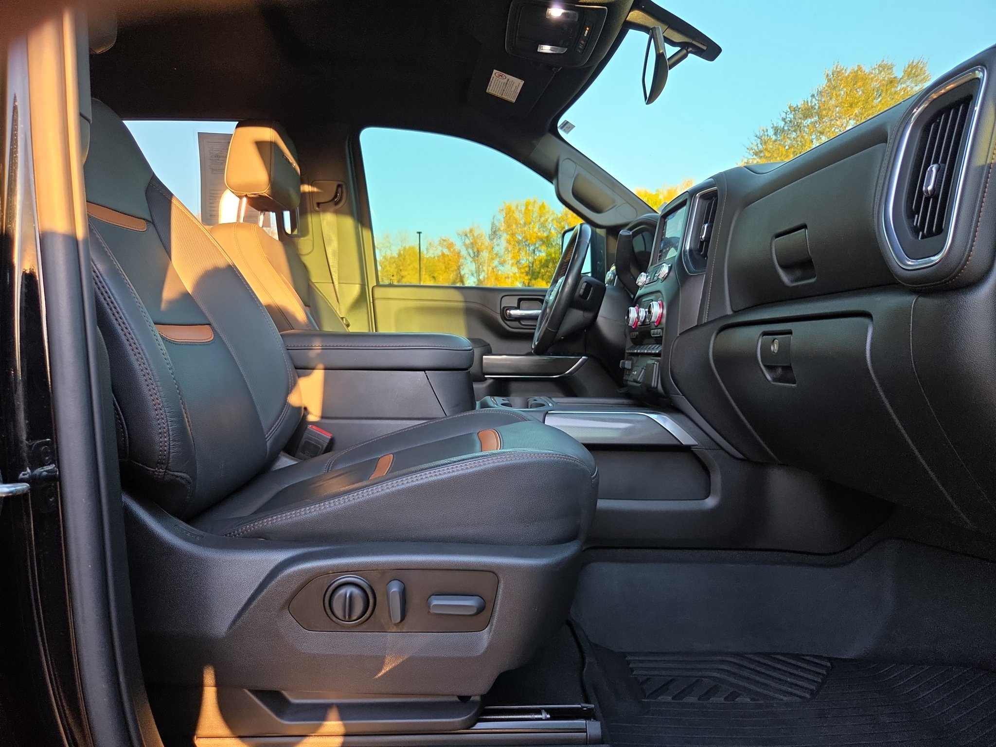 Used 2022 GMC Sierra 2500 AT4 AWD/4WD image 34