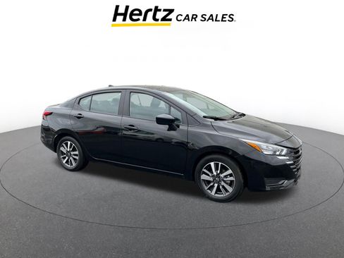 Used 2025 Nissan Versa SV FWD image 1