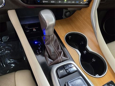 Used 2017 Lexus RX 350 AWD image 38