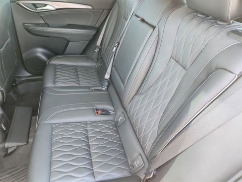 Used 2022 Buick Envision Avenir w/ Premium Seat Package image 26