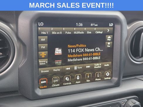 Used 2023 Jeep Gladiator Willys image 20