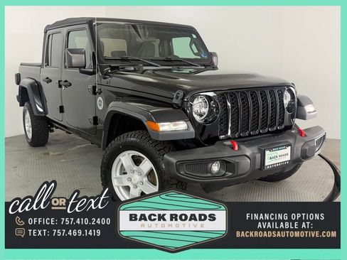 Used 2023 Jeep Gladiator Sport AWD/4WD image 1