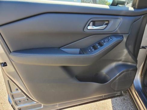 New 2026 Nissan Rogue SV image 19