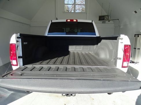 Used 2019 RAM 1500 Big Horn image 19