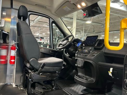 Used 2024 RAM ProMaster 3500 w/ Delivery Van Package image 25