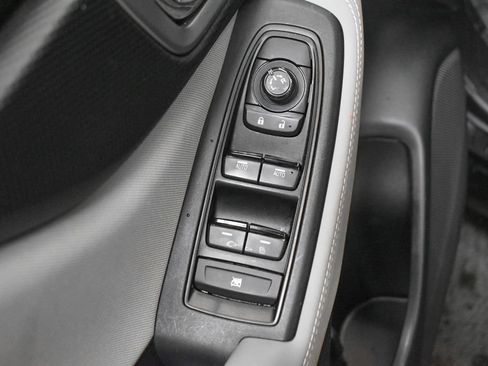 Used 2021 Subaru Forester Premium image 21