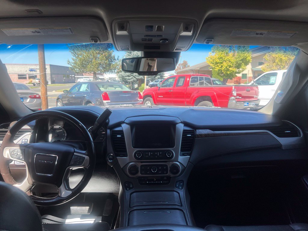 Used 2015 GMC Yukon XL Denali AWD/4WD image 13