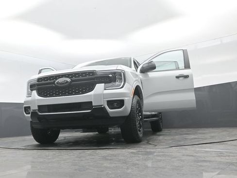 Used 2026 Ford Ranger XLT w/ Equipment Group 301A High AWD/4WD image 35