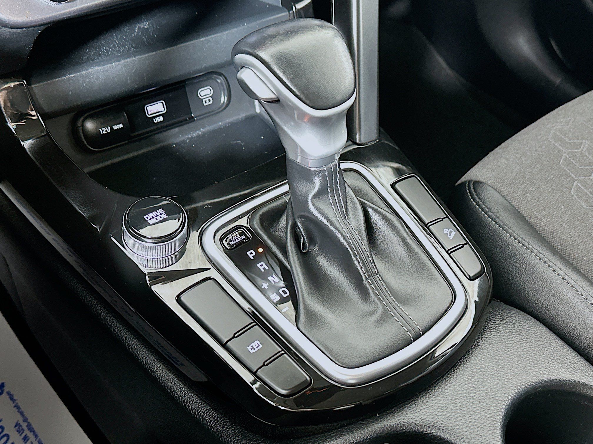 Certified 2024 Kia Seltos S FWD image 17