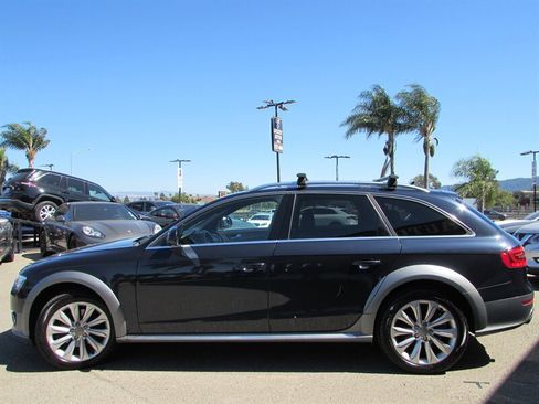 Used 2016 Audi A4 Premium Plus w/ Technology Package AWD/4WD image 4