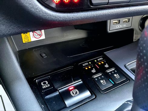 Used 2022 Lexus RX 350 F Sport image 38