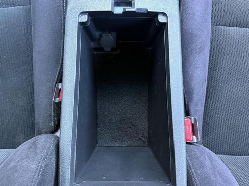 Used 2013 Nissan Altima 2.5 SV FWD image 39