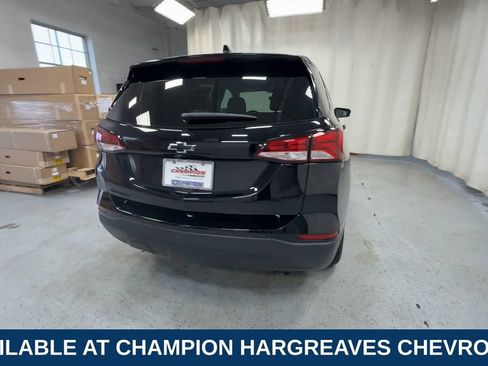 Certified 2024 Chevrolet Equinox LS w/ LS Convenience Package FWD image 9
