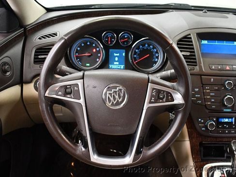 Used 2012 Buick Regal Leather image 29
