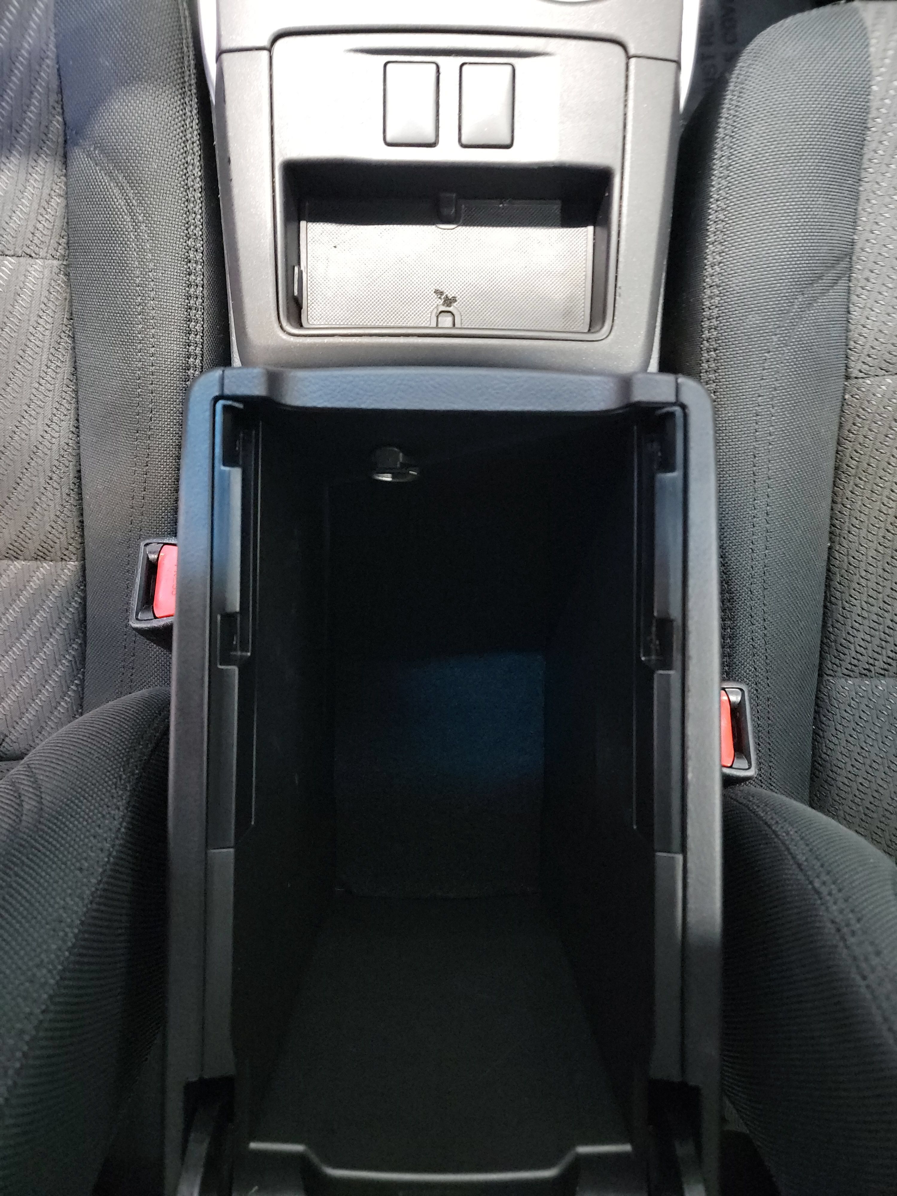 Used 2017 Toyota Camry LE FWD image 28