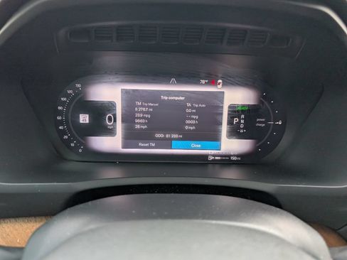 Used 2023 Volvo XC90 T8 Core AWD/4WD image 16