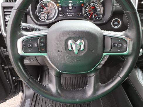 Used 2022 RAM 1500 Laramie AWD/4WD image 24