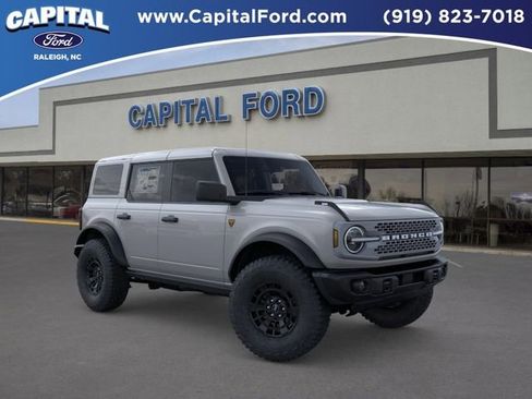 New 2026 Ford Bronco Badlands AWD/4WD image 7