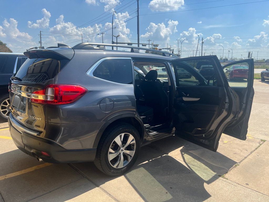 Used 2022 Subaru Ascent Premium w/ Convenience Package AWD/4WD image 12